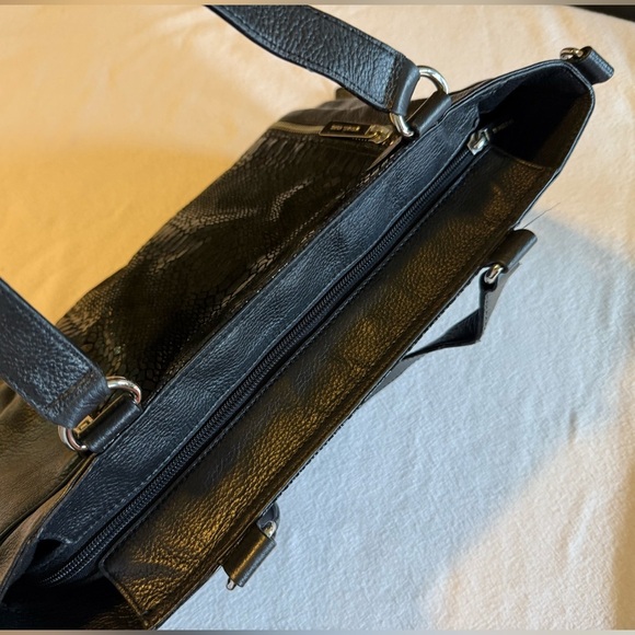 Michael Kors Black Leather Python Tote / Bag / Crossbody with Silver Hardware - Picture 9 of 16